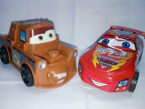 2 Carro Cars Super Rayo Macqueen Y Mate Grande Fricción New