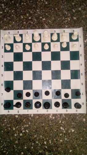 Juego De Ajedrez 45x45cm