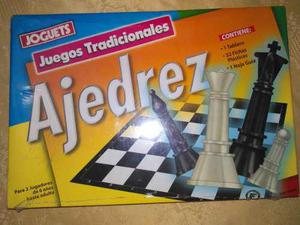 Juego De Ajedrez De Joguets