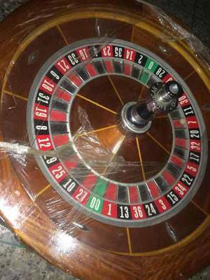 Ruleta De Casino Original De Mármol Con Más De 4500 Fichas