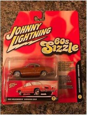 Johnny Lightning 60s Sizzle  Volkswagen Karmann Ghia