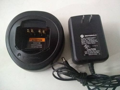 Base Cargador Para Radio Transmisor Motorola