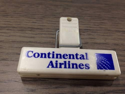 Antiguo Gancho A Presión Aerolínea Continental Airlines