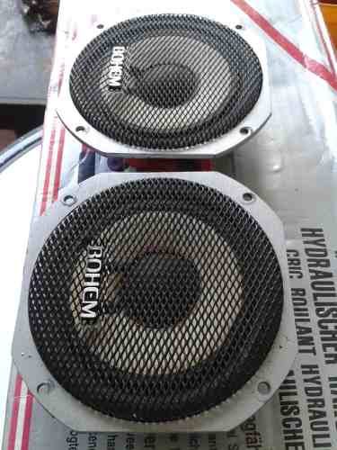 Corrnetas Para Carro Marca Bohem 30 W Original