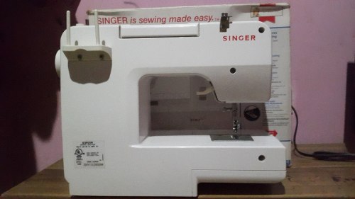 Maquina De Coser Singer Promise  Como Nueva