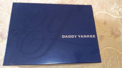 ***set Perfume Original, Daddy Yankee***