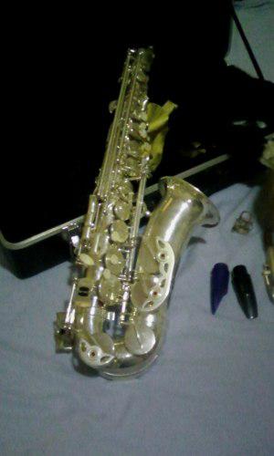 Saxofon Alto Diana