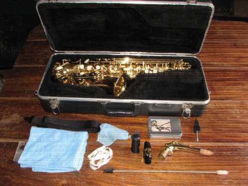 Saxofone Alto Super Floret Con Dos Maletines
