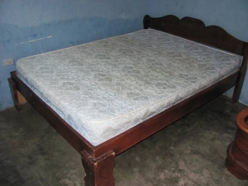 Cama Matrimonial Con Colchon