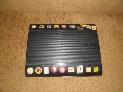 Ps3 Super Slim 500 Gb 1 Control Cable Hdmi 5juegos Incluidos