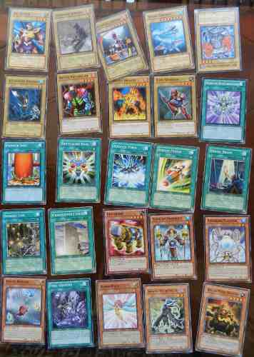 Combo 09 Yu Gi Oh- 25 Cartas