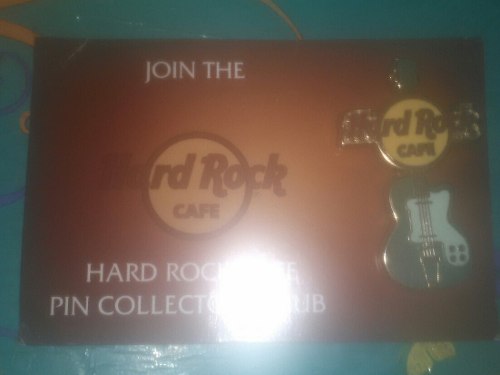 Pin Hard Rock Cafe Collectors Icon Guitar Giveaway Europe