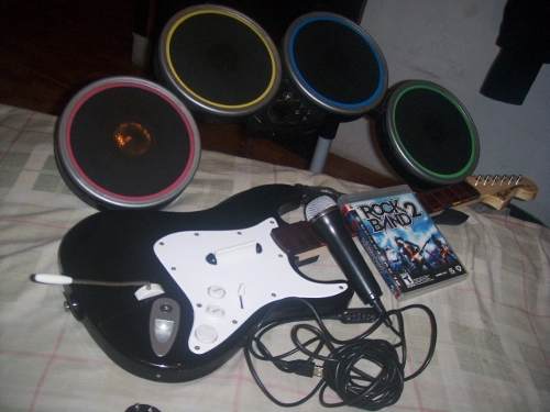 Combo Bateria Guitarra Y Micrófono + Juego Rock Band 2