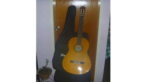 Guitarra Acustica Yahama C-40