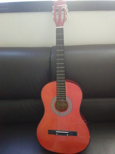 Guitarra Acustica. (remate) Nueva