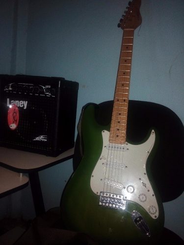 Guitarra Eléctrica D`andre Con Amplificador