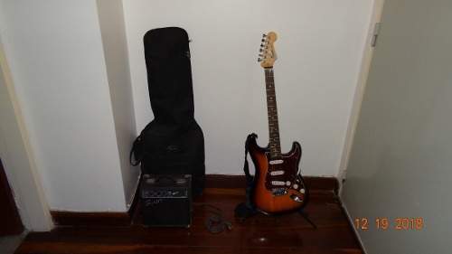 Guitarra Electrica Marca Fender Squier Strat