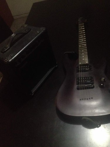 Guitarra Electrica Schecter Diamond Series + Amplificador