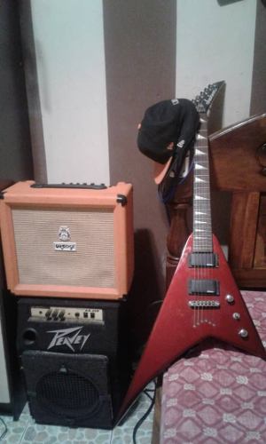 Guitarra Jackson Con Amplificador Orange