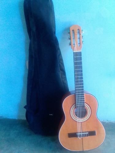 Guitarra Requinto Hecha Venezuela Con Funda