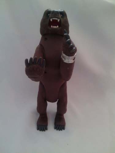 Max Steel Garra De Oso