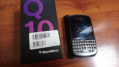 Teléfono Celular Blackberry Q10