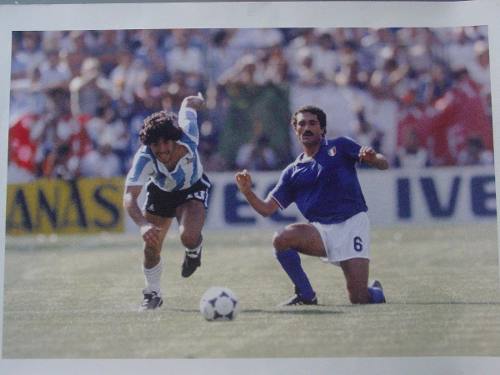 Fotografias Originales 42x30 De Maradona En España 82