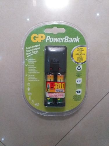 Cargador Bateria Aaa Marca Gp