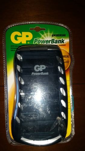 Cargador Baterias Universal Powerbank Gp (remato)