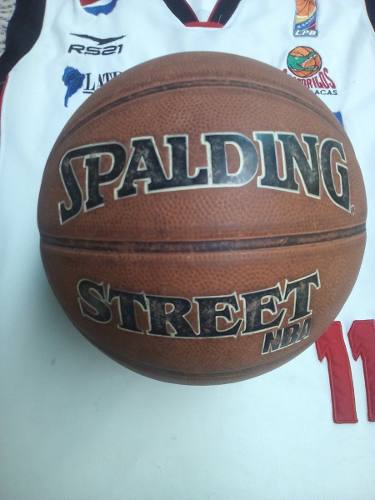 Balon De Baloncesto Spalding Street.