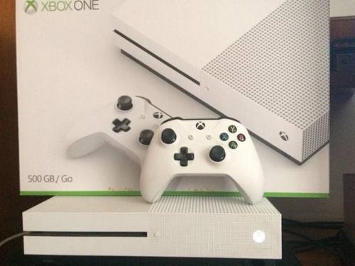 Xbox One White Edition