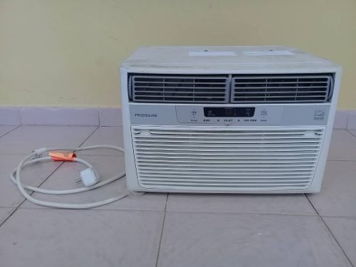 Aire Acondicionado De Ventana 9 Mil Btu Frigidaire