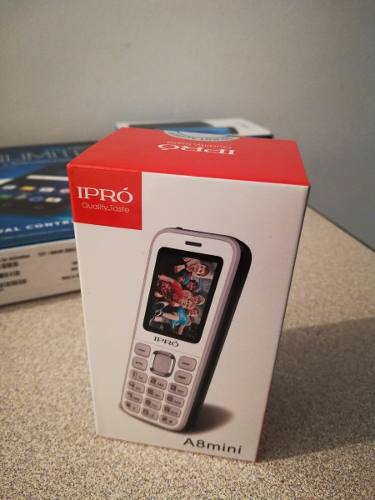 Ipro A8 Mini Telefono Basico Doble Sim Camara 1,8