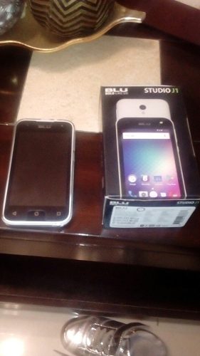 Telefono Celular Android Blu Studio J1