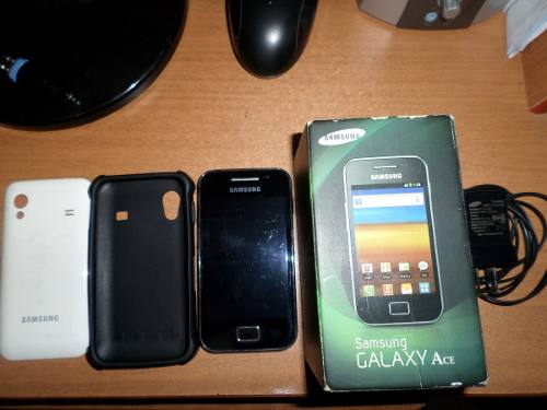 Telefono Samsung Galaxy Ace i Impecable.