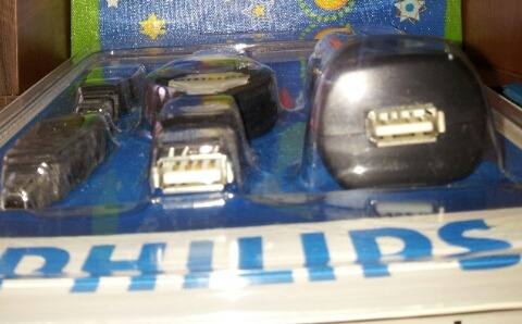 Cargador De Carro Philips Paracelular Laptop Con Accesorios