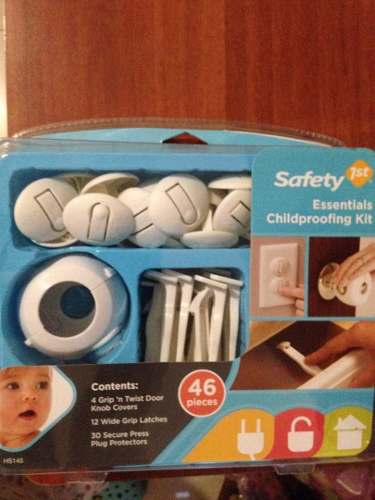 Kit De Protectores De Seguridad Para El Bebe En Casa. Nuevo.