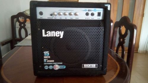 Amplificador Laney Rb1 Para Bajo Eléctrico 15 Watts