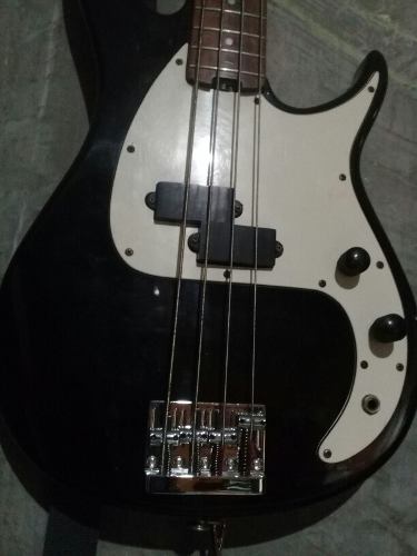 Bajo Peavey De 4 Cuerdas