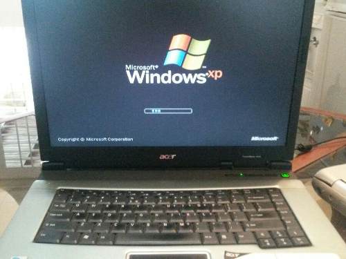 Laptop Acer Travelmate  Wlci 80gb Hdd Windows Xp