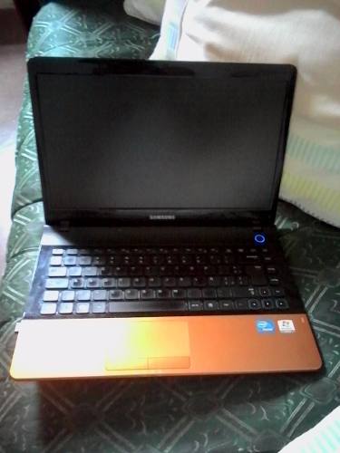 Laptop Samsung Modelo Np300e4c - Cambio O Venta