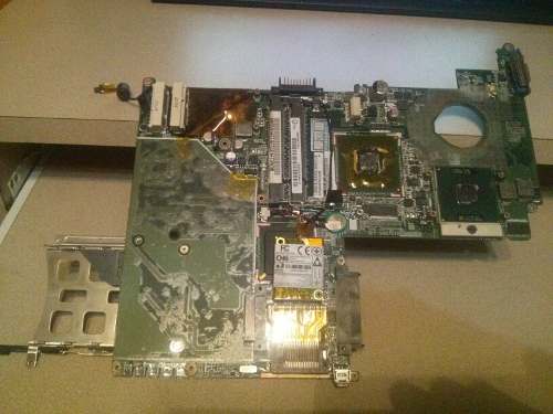 Tarjeta Madre Laptop Toshiba Satellite U305 Para Reparar