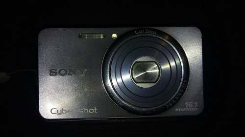 Camara Sony Cyber-shot 16.1 Mega Pixels