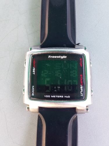 Reloj De Caballero Freestyle Modelo Fs