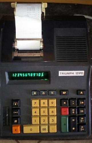 Calculadora Sumadora Triumph 121pd
