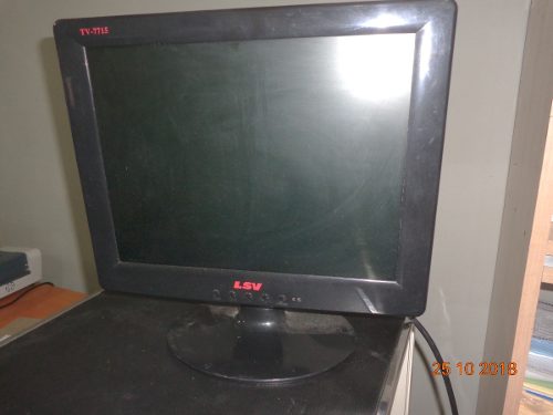 Monitor Y Tv De 15 Pulgadas (usado)