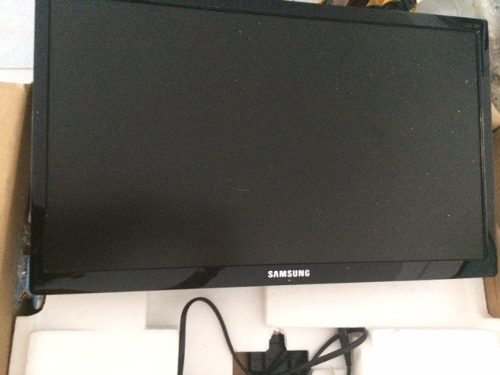 Televisor Samsung 22 Monitor Hdmi, Rca p Led Hd Tv