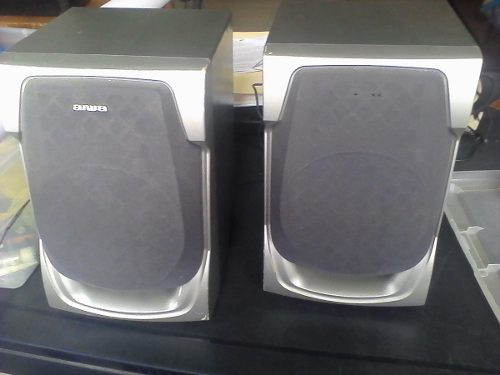 Cornetas Aiwa 350 Watts