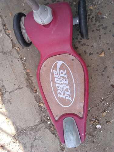 Monopatin Radio Flyer. Usado