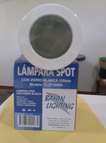 Lampara Spot Con Vidrio Blanca 120 Mm